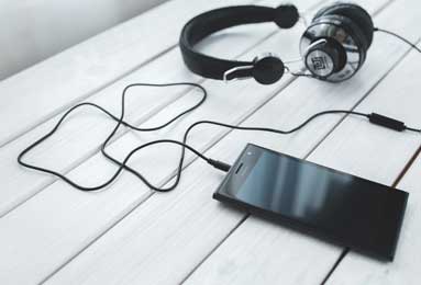 翻盘好戏！阿森纳3-2逆转赢球，英超积分榜更新：维拉跃居第二